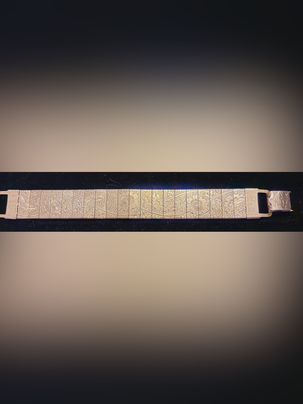 Vintage Sarah Coventry 1963 Antique Garden Gold Tone Panel Bracelet Signed 7.25